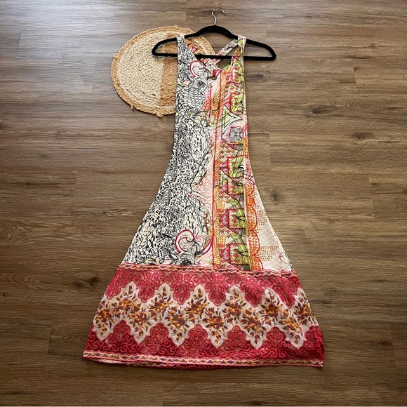 SAVE THE QUEEN Made in Italy Halter Abstract Print Multi-color Dress - Picture 7 of 10